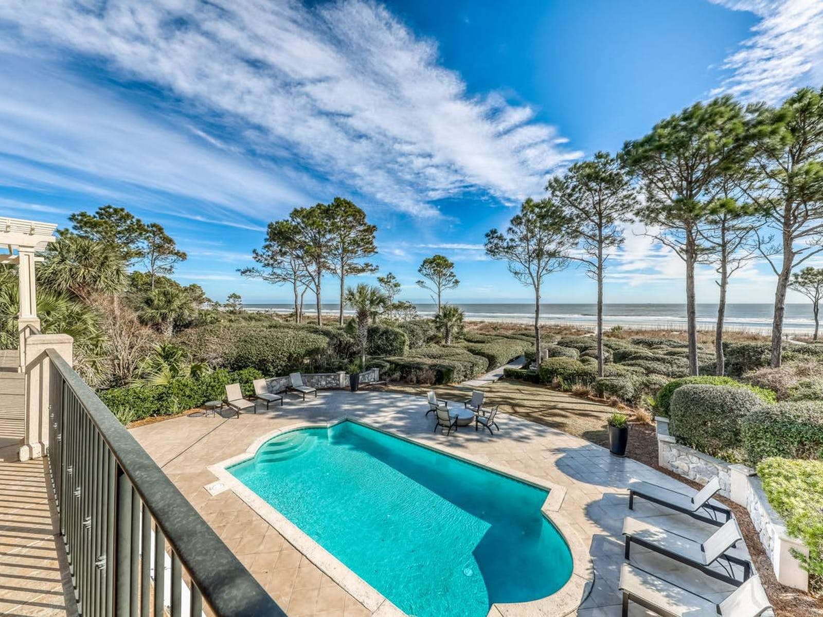 5 Oceanfront Hilton Head Vacation Rentals with Pools