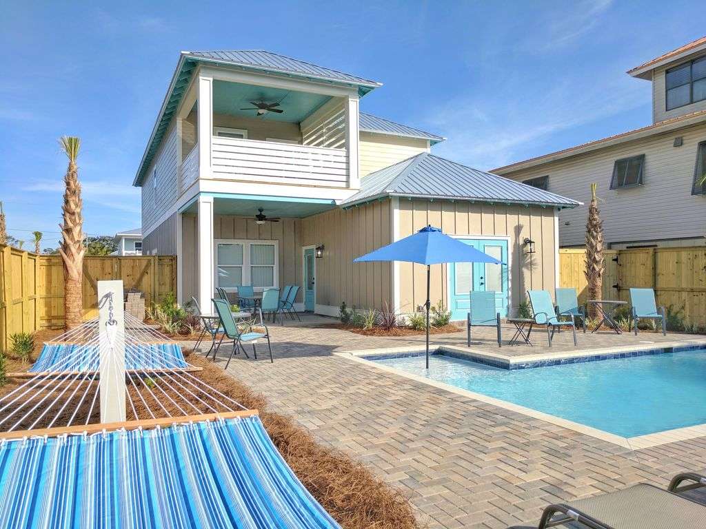 Brand New Luxury Beach Home, Private Pool, ...