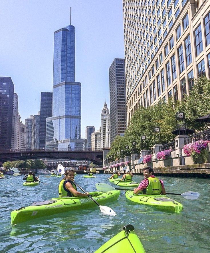 Chicago river kayaking