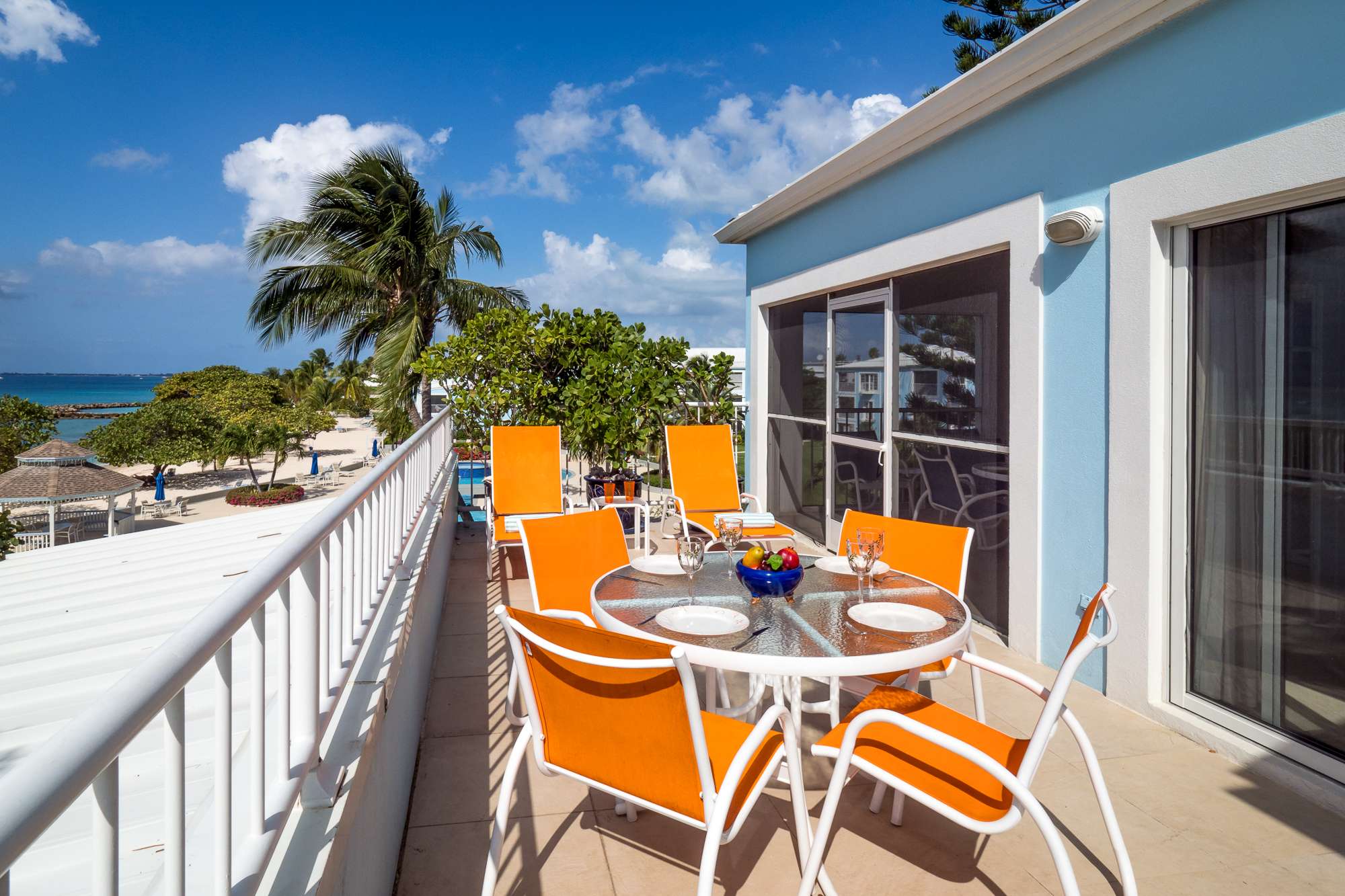 Condo Rentals on Seven Mile Beach, Grand Cayman
