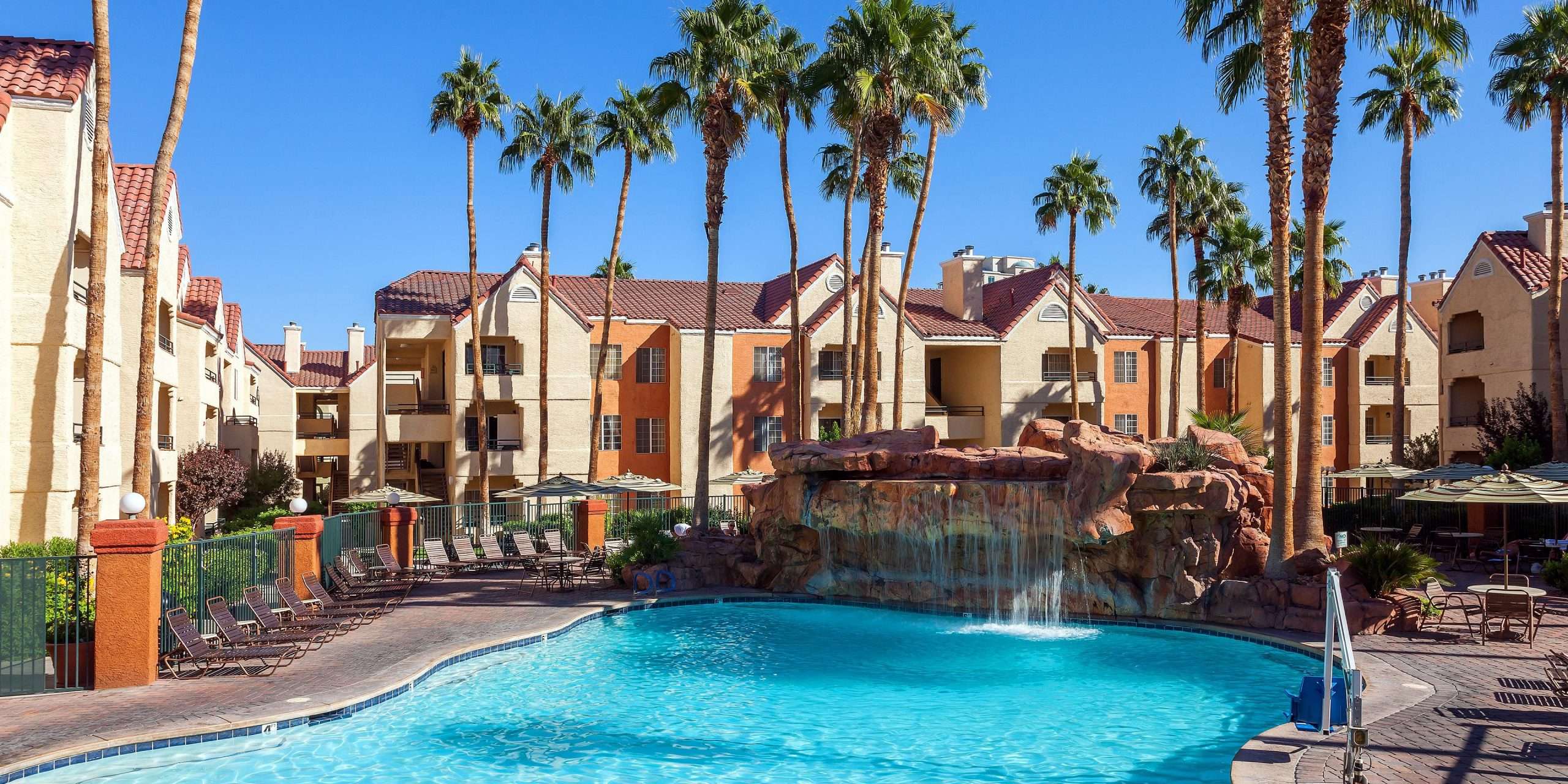 Holiday Inn Club Vacations at Desert Club Resort Las Vegas ...
