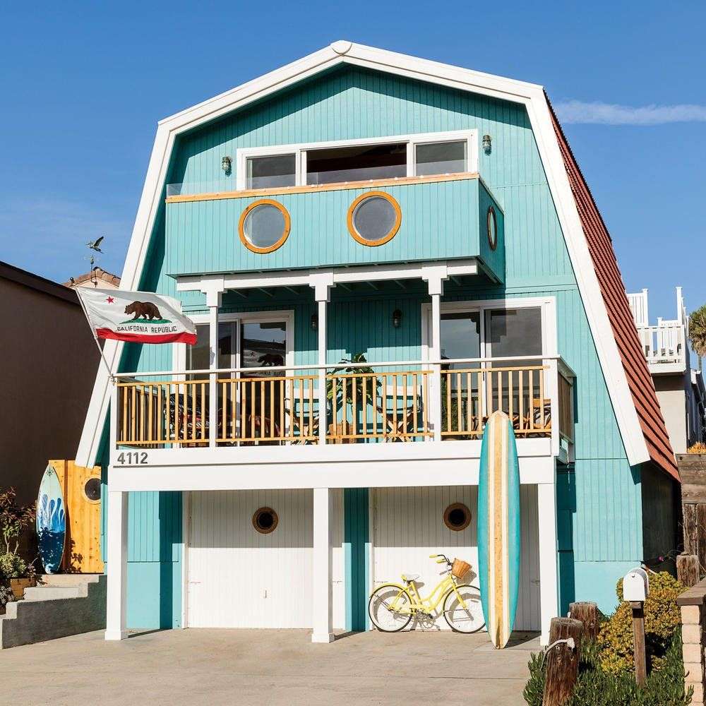 How This Rundown Kit House Became a Beach Rental Dream ...