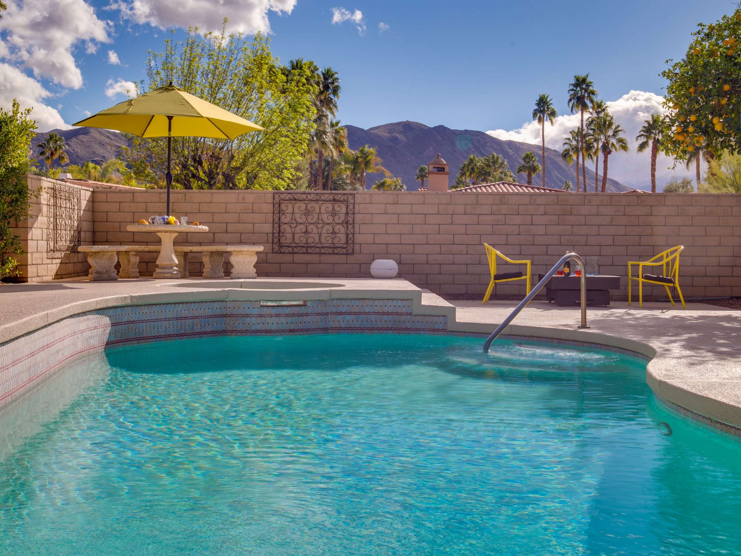 Last Minute Deals for February in Sunny Palm Springs ...