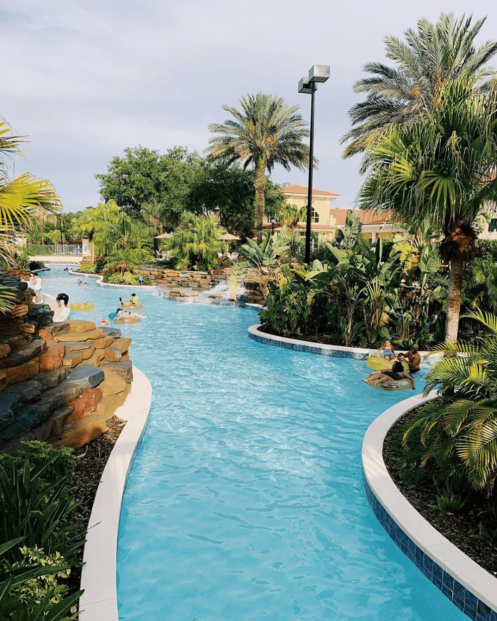 Orlando Hotels With Pools Near Kissimmee, FL