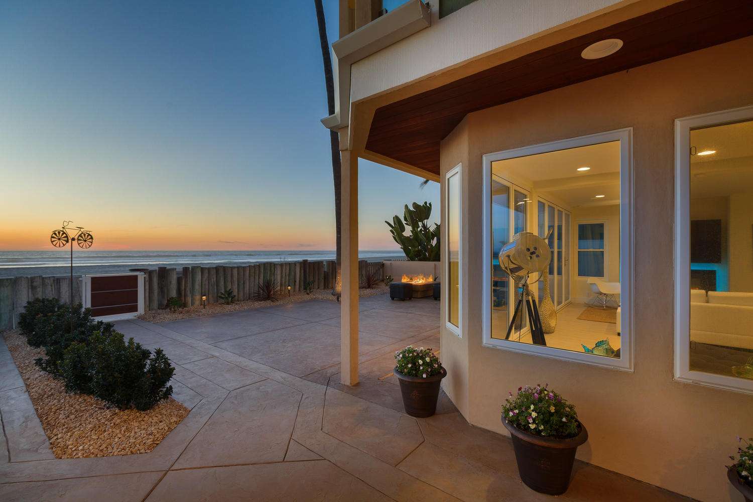 San Diego Vacation Rentals, Luxury Beachfront Vacation Rental ...