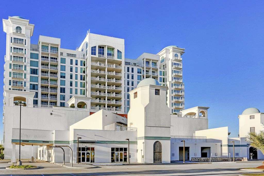The Emerald By The Sea Highrise at 500 Seawall Blvd ...