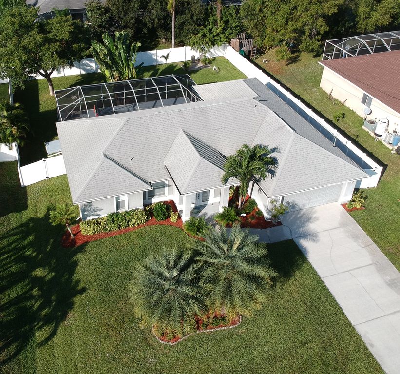Villa Mark allas ja 3 makuuhuonetta Cape Coral (SW), Florida, USA, Cape ...